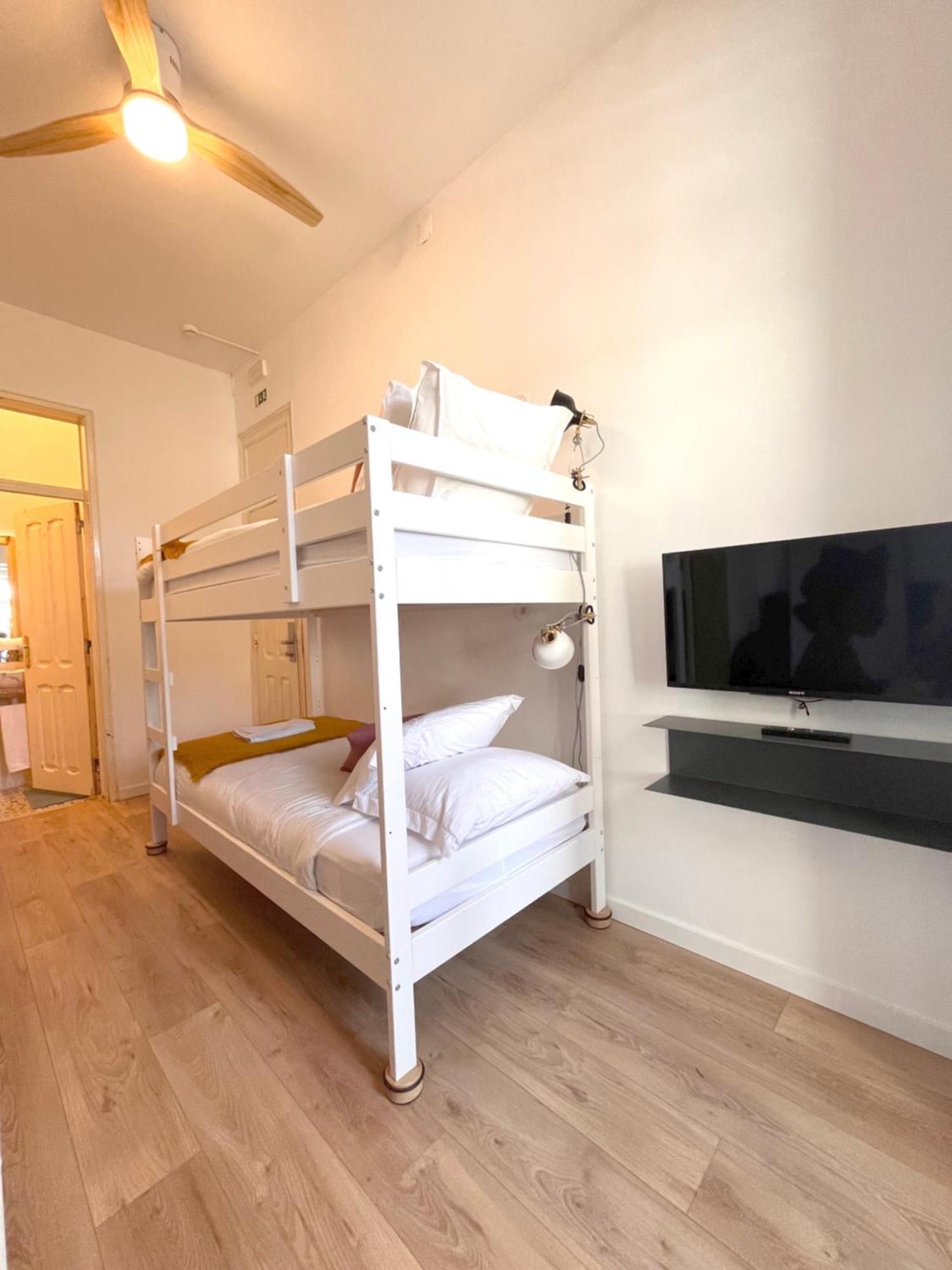 Lisbon Chillout Hostel מראה חיצוני תמונה